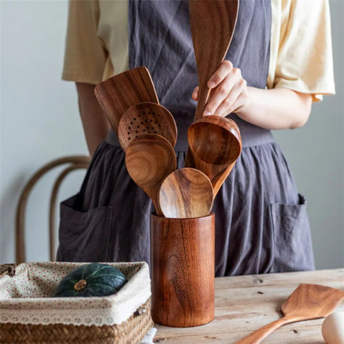 Porte-ustensiles de cuisine en bois | Design naturel et robuste, Pratique & elegant - Verdyo_
"Porte-ustensiles de cuisine en bois"
"Organisateur ustensiles design naturel"
"Accessoires cuisine en bois massif"
"Produits écoresponsables pour cuisine"
"Rangement ustensiles pratique et élégant"
"Porte-couverts en bois durable"
"Cuisine organisée avec style"
"Design minimaliste pour cuisine"
"Solutions zéro déchet cuisine"
"Cadeau idéal pour amateurs de cuisine"